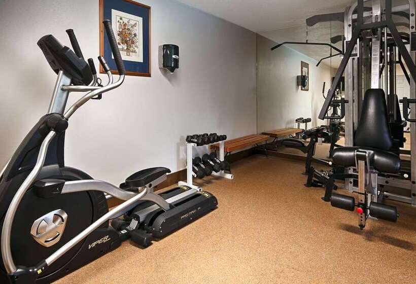 فندق Best Western Plus Grand Manor Inn