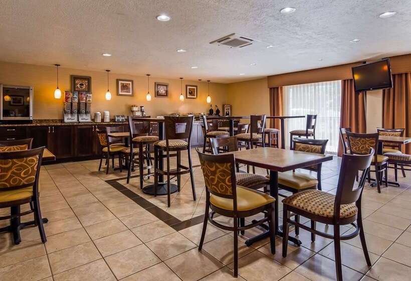 فندق Best Western Plus Grand Manor Inn