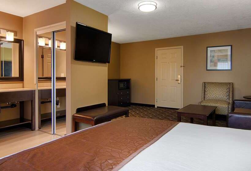 فندق Best Western Plus Grand Manor Inn