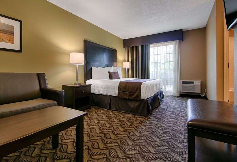 فندق Best Western Plus Grand Manor Inn