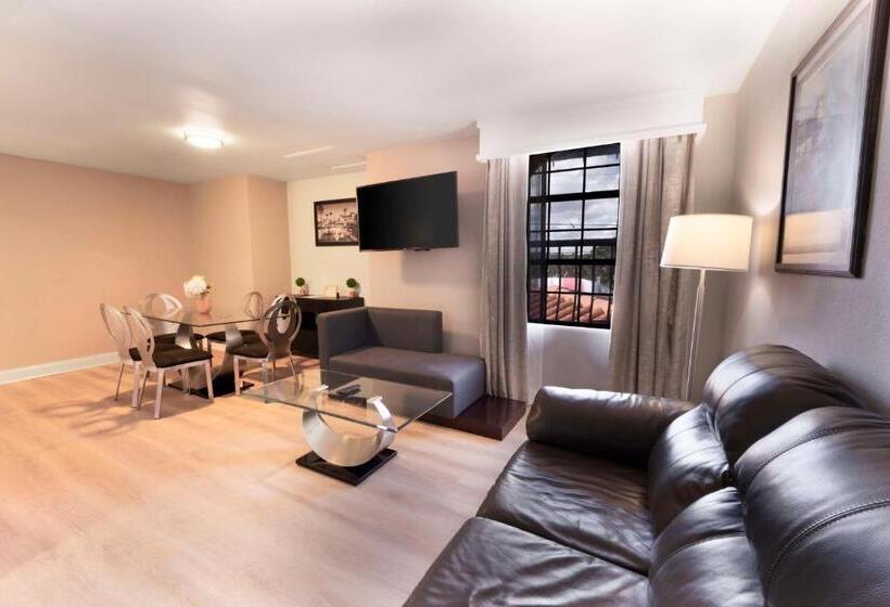 فندق Best Western Historical Inn