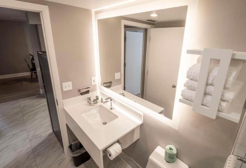 فندق Best Western Historical Inn