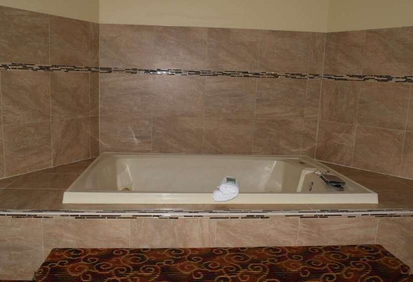 בית מלון כפרי Best Western Monticello