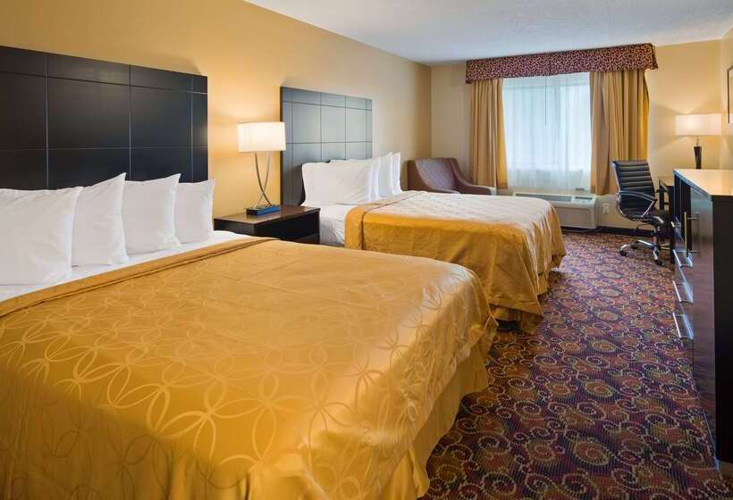 בית מלון כפרי Best Western Monticello