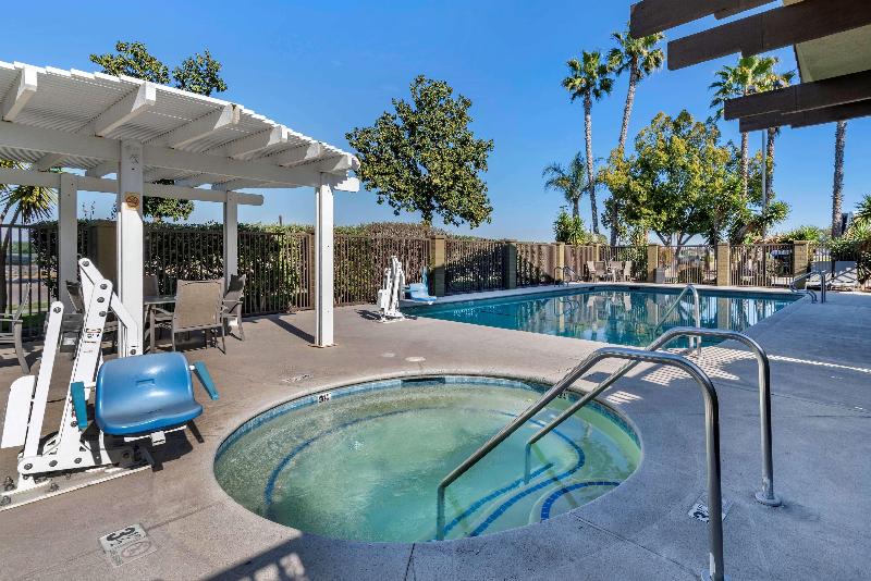 فندق Best Western Orchard Inn