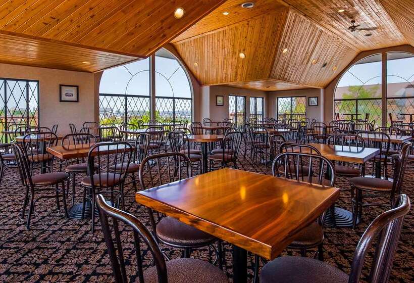 فندق Best Western Plus Dockside Waterfront Inn