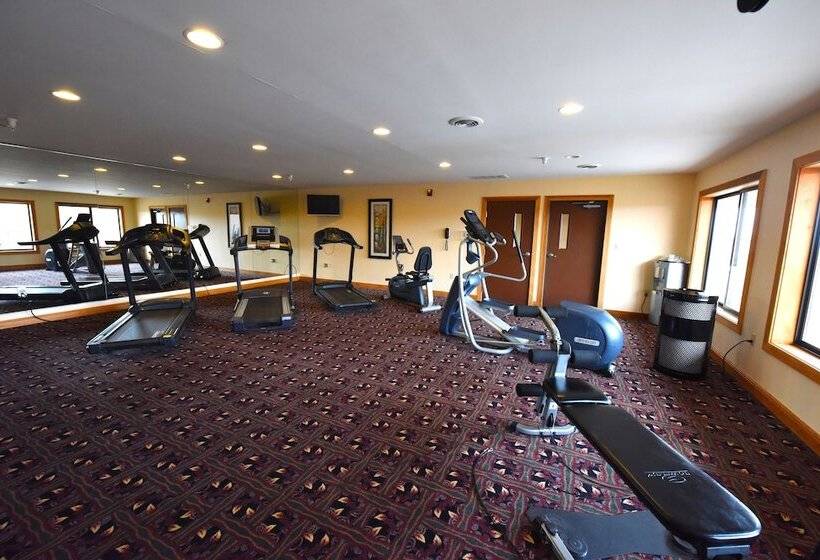 فندق Best Western Plus Dockside Waterfront Inn