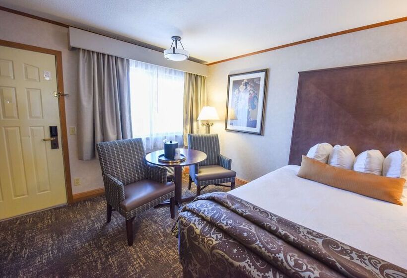 فندق Best Western Plus Dockside Waterfront Inn