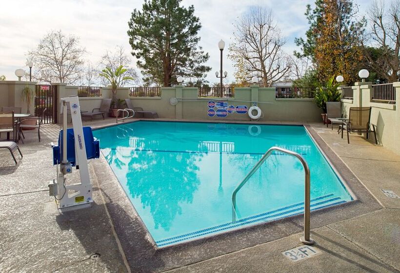 فندق Best Western Plus Heritage Inn Ontario Rancho Cucamonga