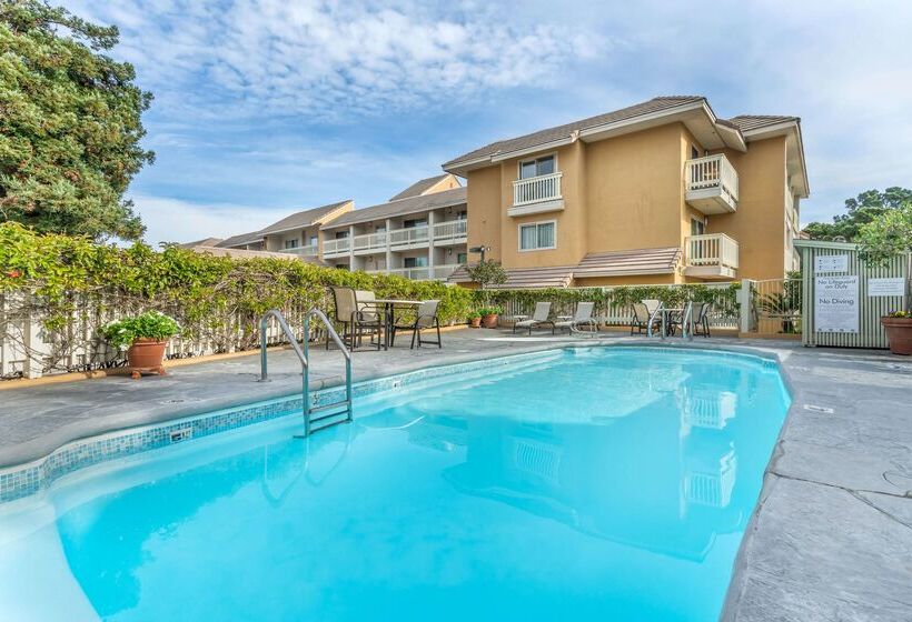 فندق Best Western Plus Monterey Inn