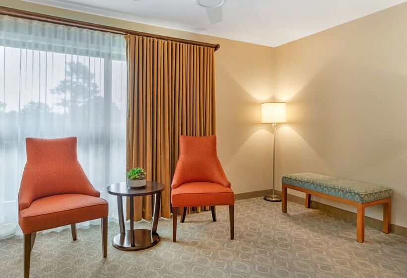 هتل Best Western Plus Monterey Inn