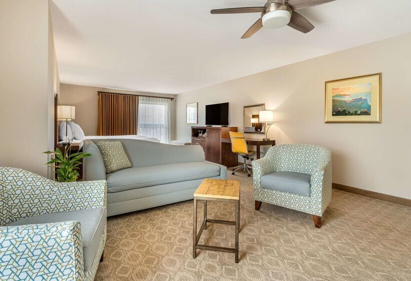 فندق Best Western Plus Monterey Inn