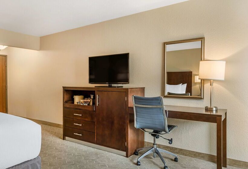 فندق Best Western Plus Monterey Inn