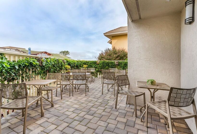 فندق Best Western Plus Monterey Inn