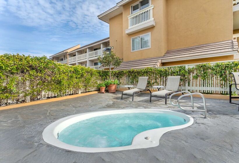 فندق Best Western Plus Monterey Inn