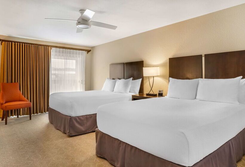 فندق Best Western Plus Monterey Inn