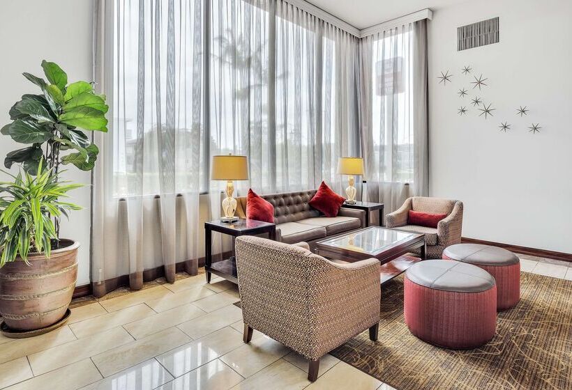 فندق Best Western Plus Redondo Beach Inn