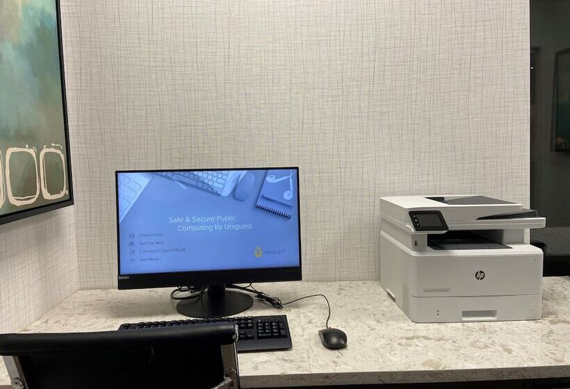 فندق Best Western Plus Suites Downtown Calgary