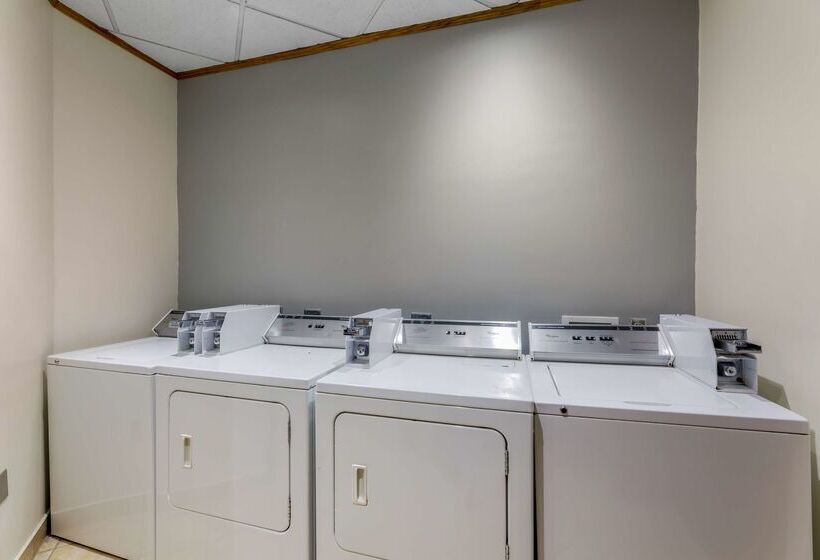 Best Western Plus Wooster Hotel & Conference Center