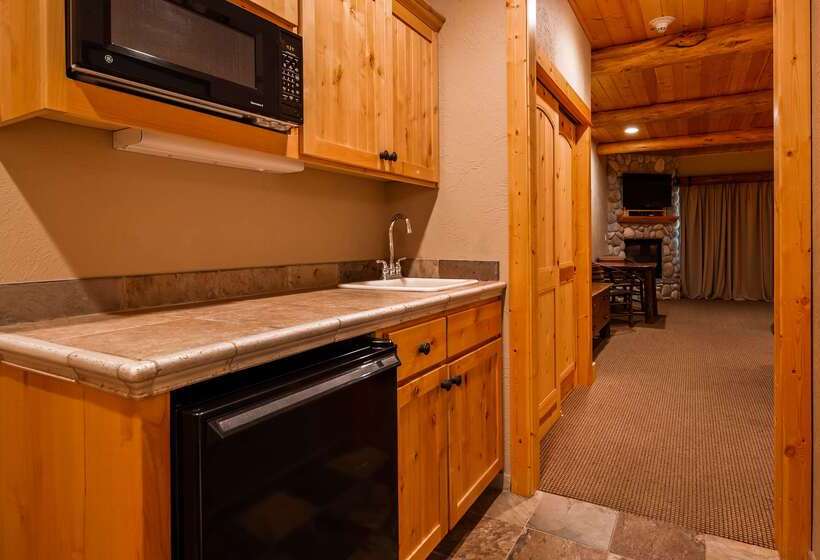 فندق Best Western Ponderosa Lodge