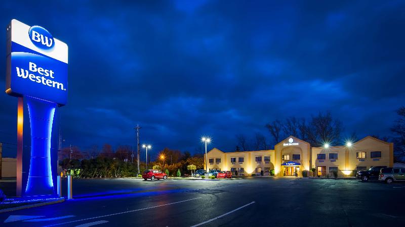 Отель Best Western Port Clinton
