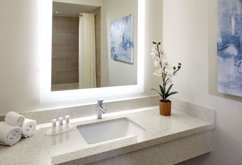 Best Western Posada Royale Hotel & Suites