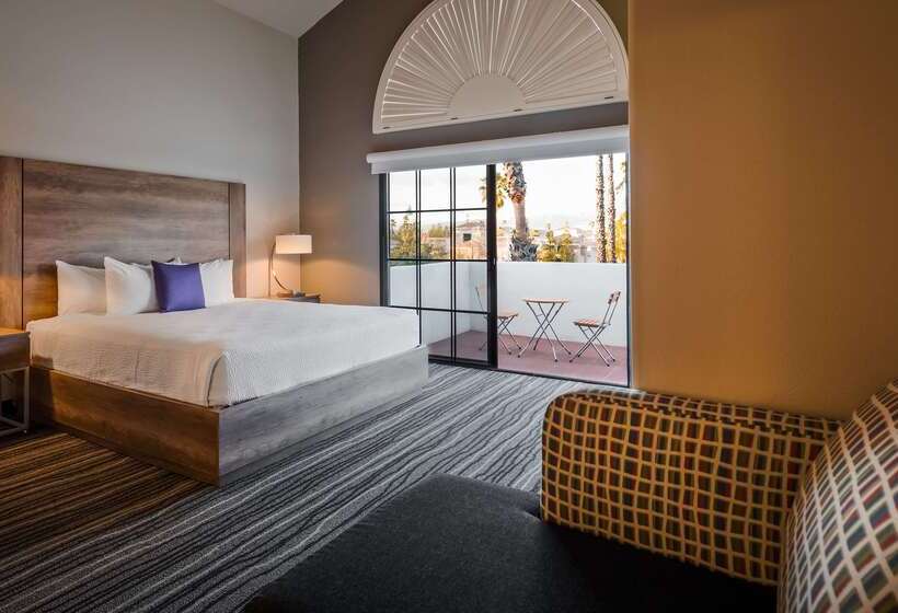 Best Western Posada Royale Hotel & Suites