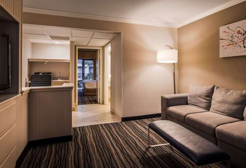 Best Western Posada Royale Hotel & Suites