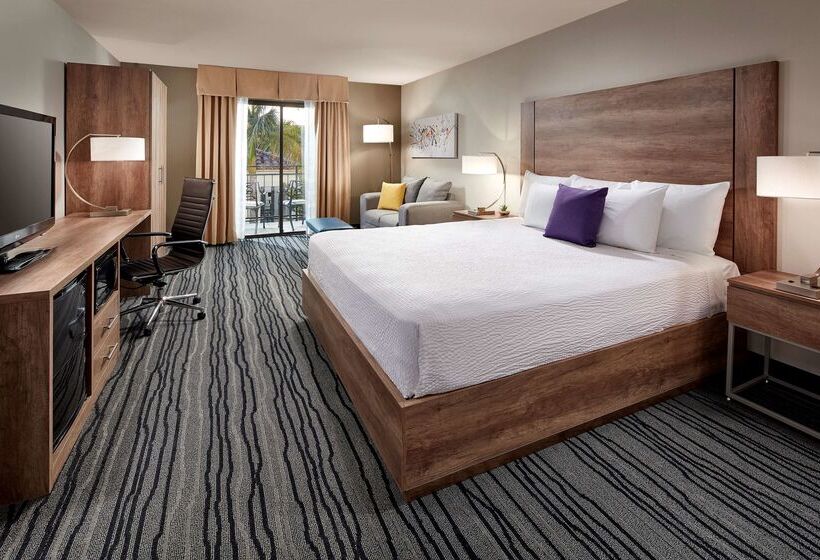 Best Western Posada Royale Hotel & Suites