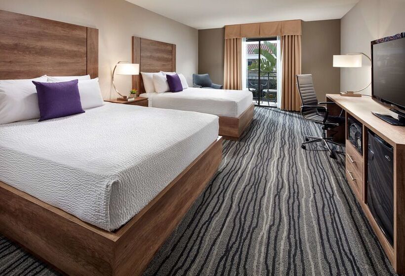 Best Western Posada Royale Hotel & Suites