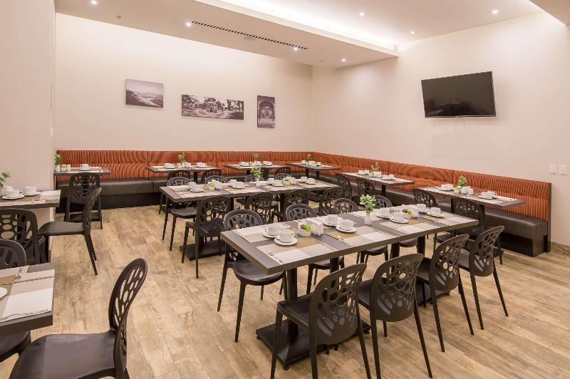 Best Western Posada Royale Hotel & Suites