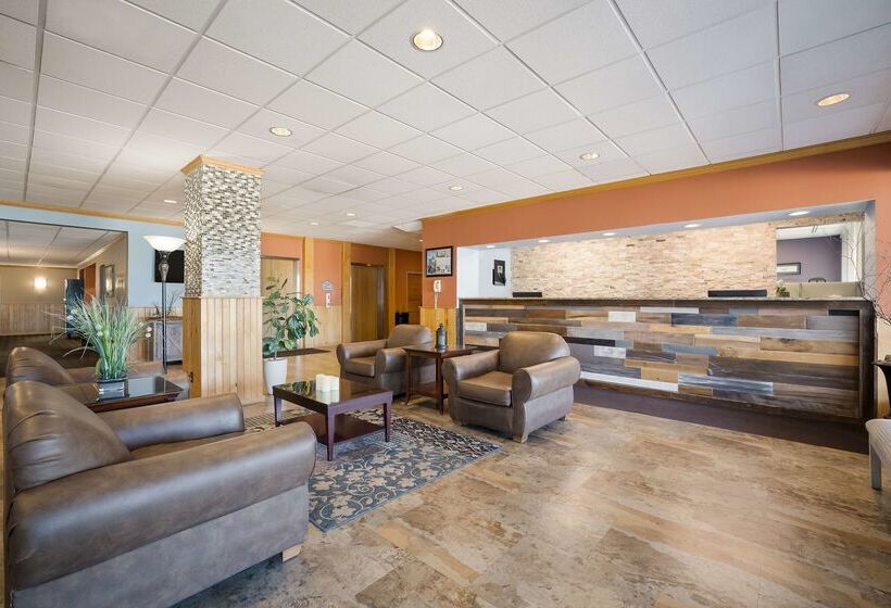 فندق Best Western Riverfront Inn