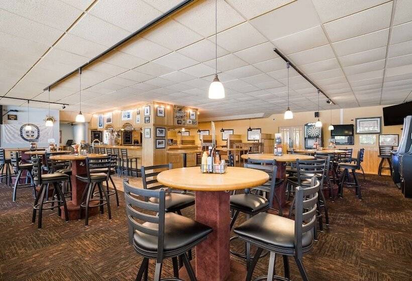 فندق Best Western Riverfront Inn