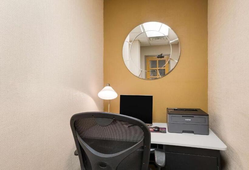 فندق Best Western Riverfront Inn