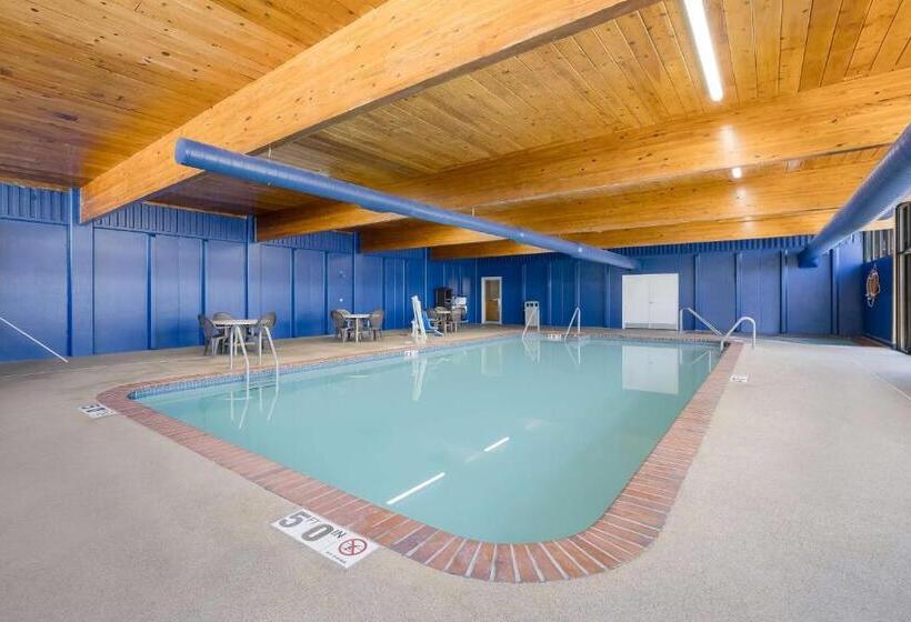 فندق Best Western Riverfront Inn