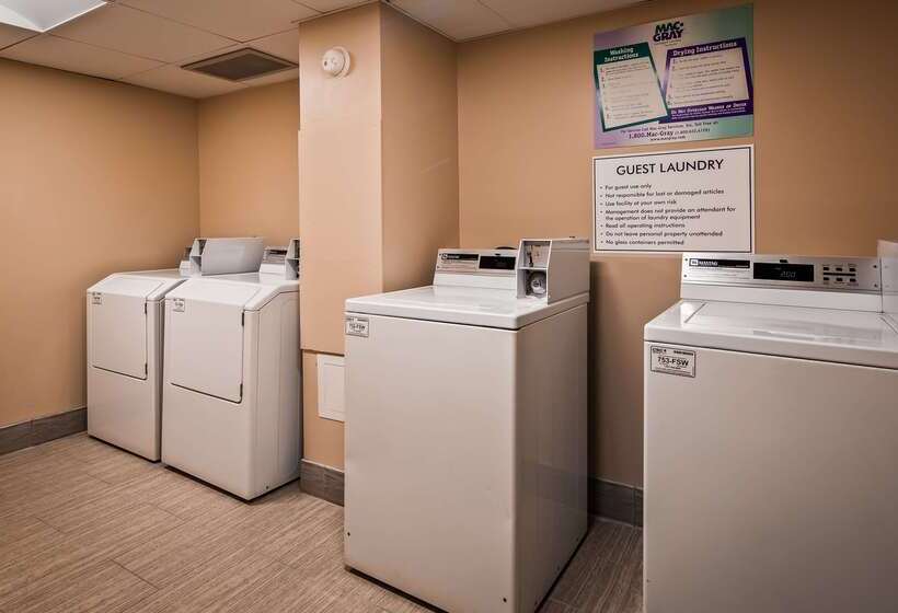 هتل Best Western Toni Inn