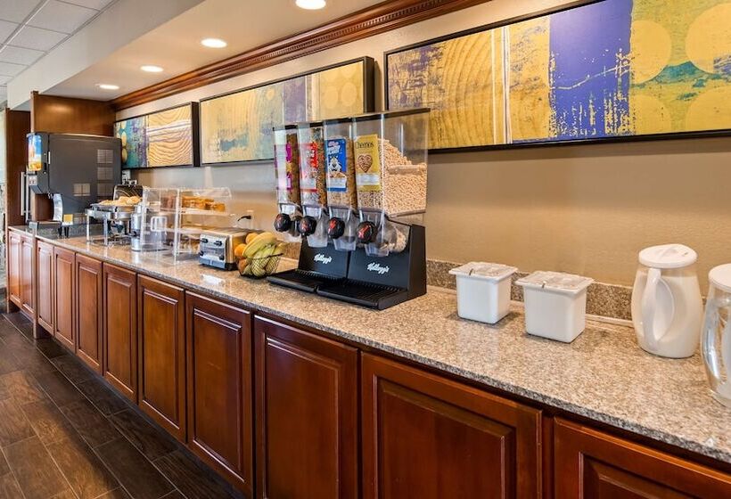 هتل Best Western Toni Inn