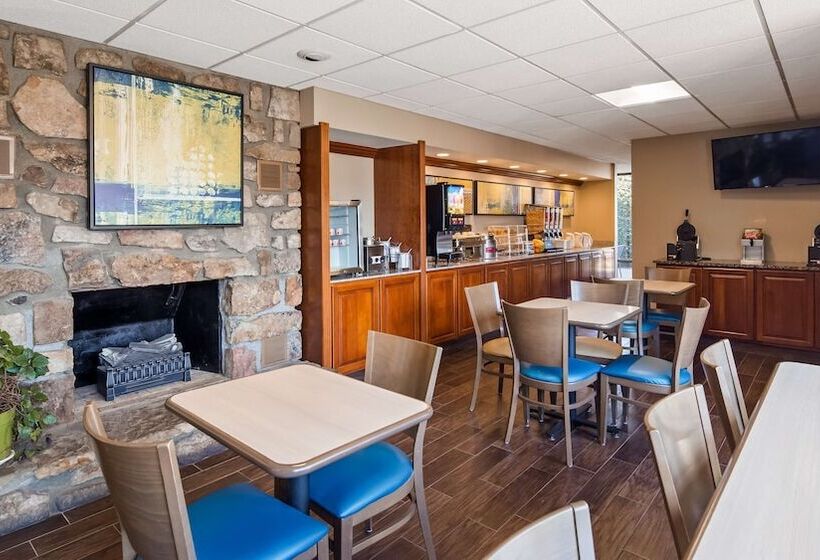 هتل Best Western Toni Inn