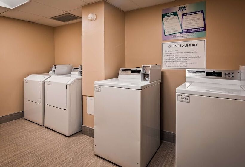 هتل Best Western Toni Inn