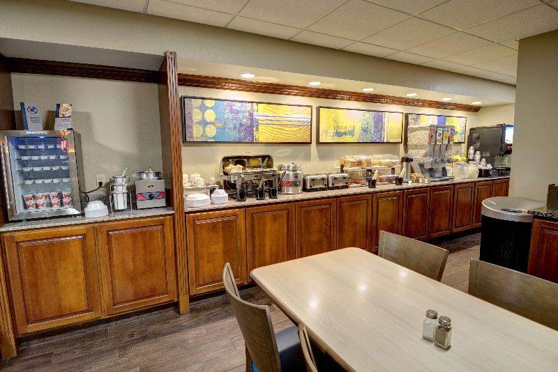 هتل Best Western Toni Inn