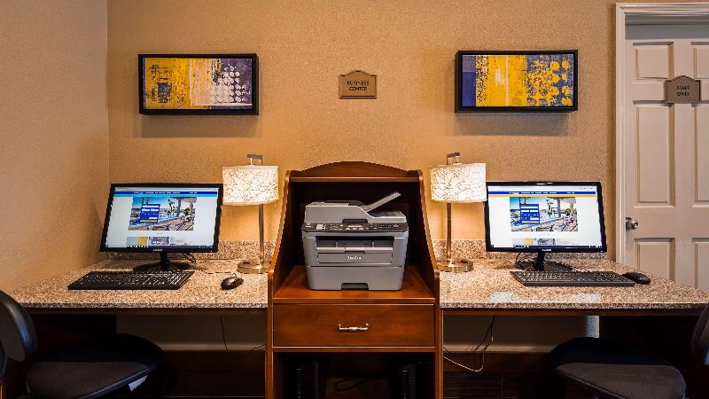 هتل Best Western Toni Inn