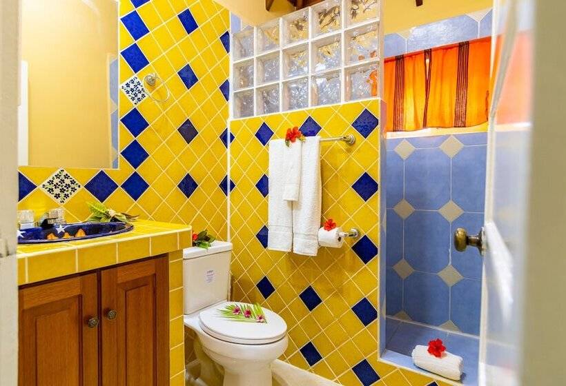 בית מלון כפרי Cahal Pech Village Resort