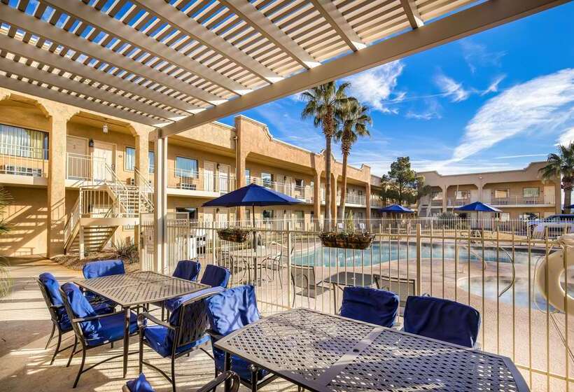 هتل Clarion Suites St George  Convention Center Area