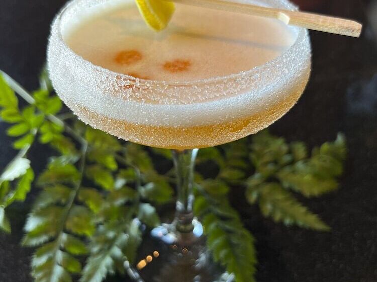 Coast Victoria Hotel & Marina By Apa