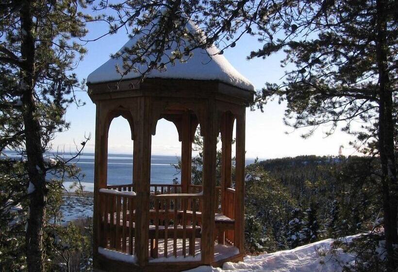 בית מלון כפרי Comfort Inn Baie Comeau