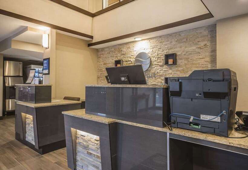 בית מלון כפרי Comfort Inn