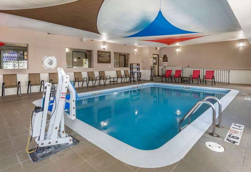 هتل Comfort Inn Moline  Quad Cities