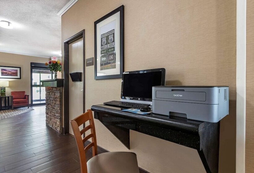 Отель Comfort Inn Moline  Quad Cities