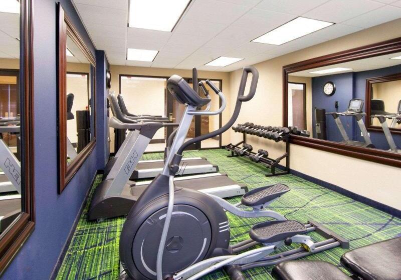 בית מלון כפרי Comfort Inn Oak Ridge  Knoxville