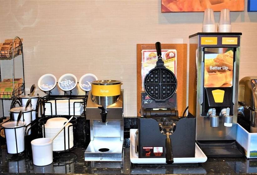 فندق Surestay Plus By Best Western Reading North